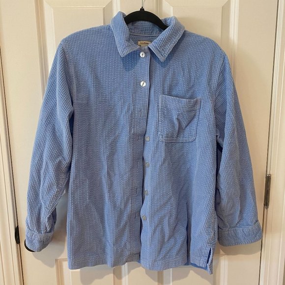L.L.Bean Light‎ Blue Corduroy Long Sleeve Collar Button Down Shirt - Size Medium - Picture 1 of 9